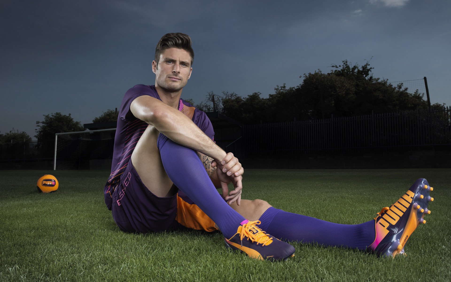 德甲创新战术理念，精彩比赛不断精彩纷呈，德甲联赛特性及大数据精细汇总